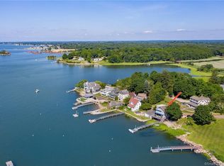 6 Halls Point Rd, Branford, CT 06405