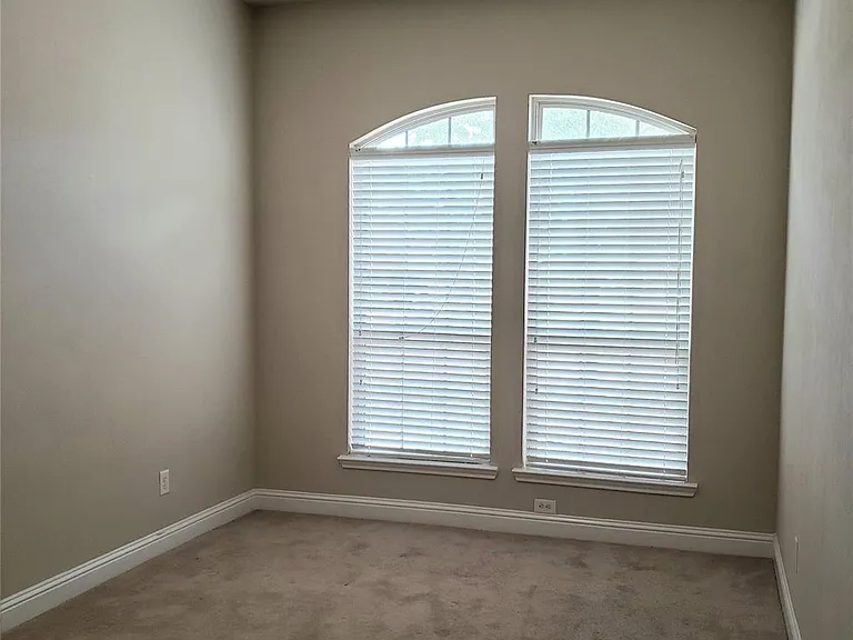 9515 Bosque Hills Ct — Photo 23