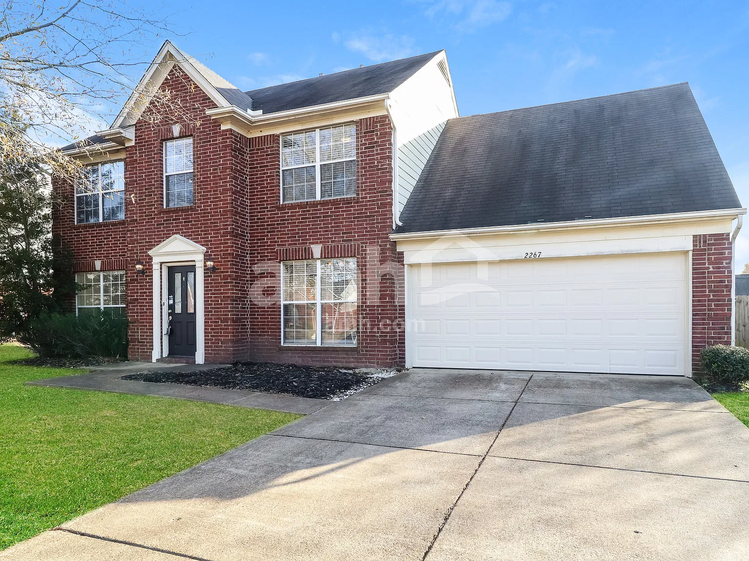 4 bed, 2.5 bath, 1906 sqft, $2,205 — Photo 4