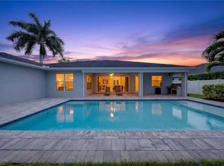 37 Johnnycake DR, NAPLES, FL 34110