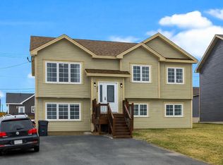 208 Elizabeth Drive, Paradise, NL A1L0N1