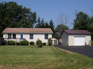 3692 Creek Rd, Youngstown, NY 14174