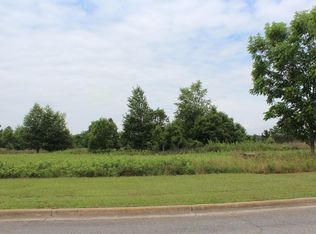 183 Stonegate Dr, Albany, GA 31721