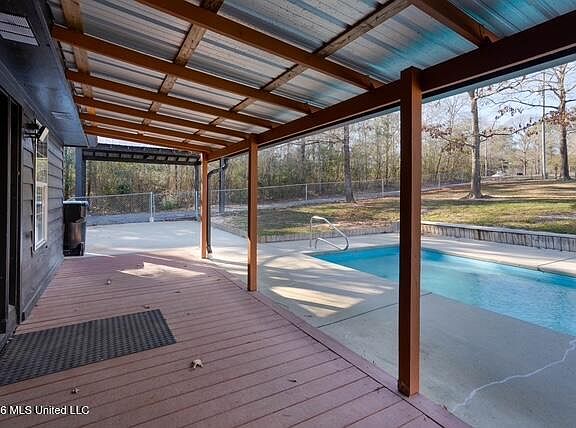 4th image of 110 Olie Walker Rd