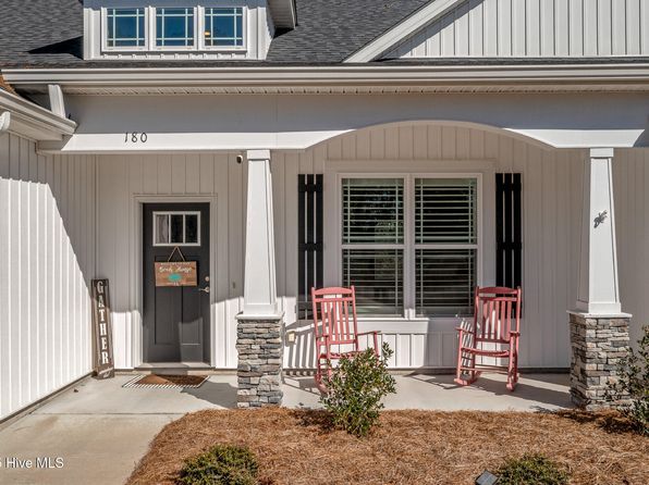 180 Boundaryline Drive NW, Calabash, NC 28467
