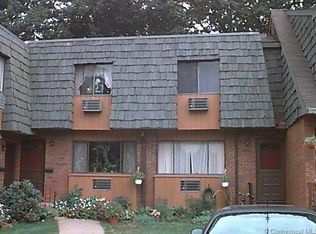 158 High Path Rd, Windsor, CT 06095