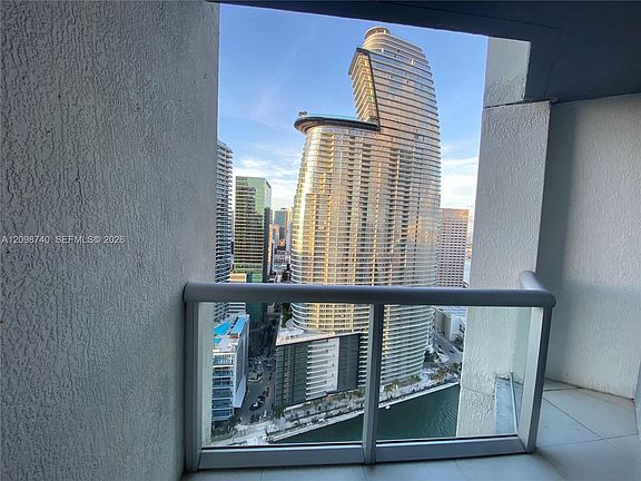 3rd image of 475 Brickell Ave APT 3808