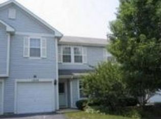 1252 Whispering Hills Dr, Naperville, IL