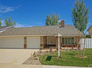 23738 Rotunda Rd, Santa Clarita, CA 91355