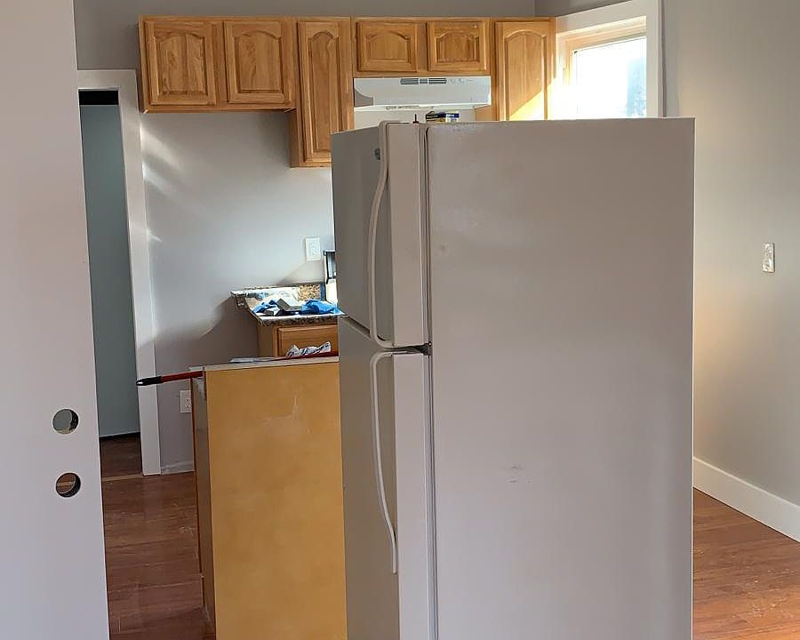 1st image of 146 Hollywood Ave APT 2