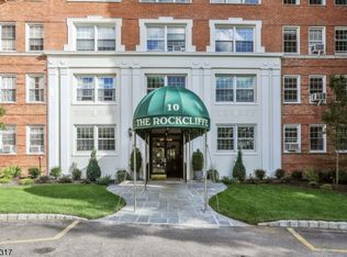 10 Crestmont Rd APT 6C, Montclair, NJ 07042