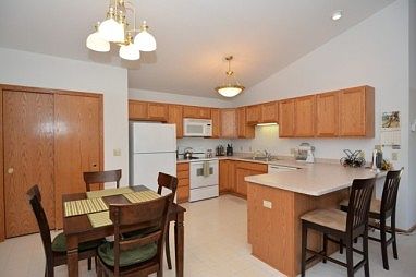 3rd image of 1301 College Ave Unit 4E