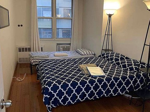 4th image of 41 E 30th St APT 2A