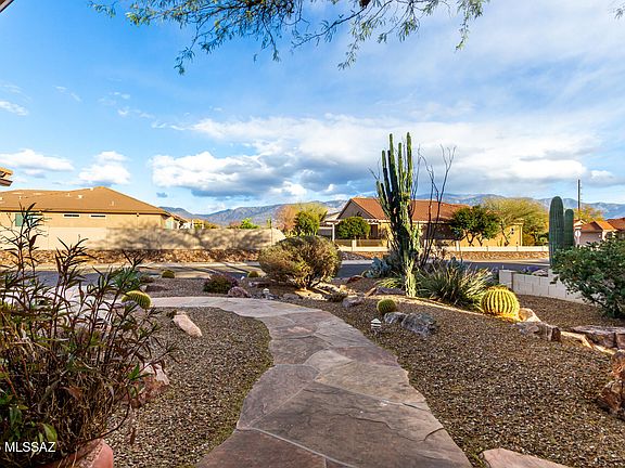 5th image of 40070 S Winding Trail Dr