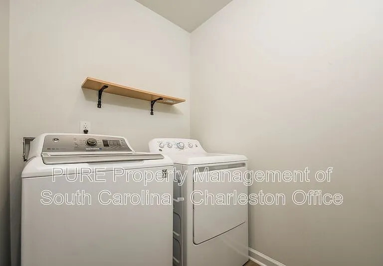 2641 Alamanda Dr — Photo 8