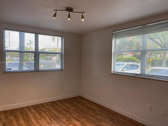 3rd image of 8323 Lake Dr APT 108