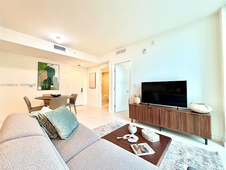 77 SE 5th St #1615 — Photo 48