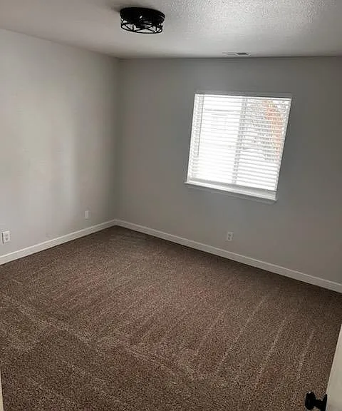 1715 Main St #B — Photo 7