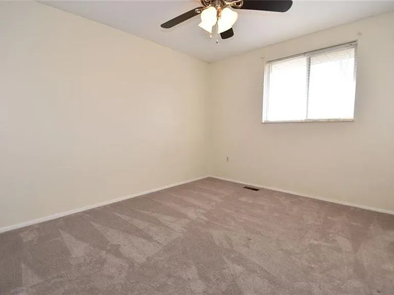 2325 Firethorn Rd — Photo 7
