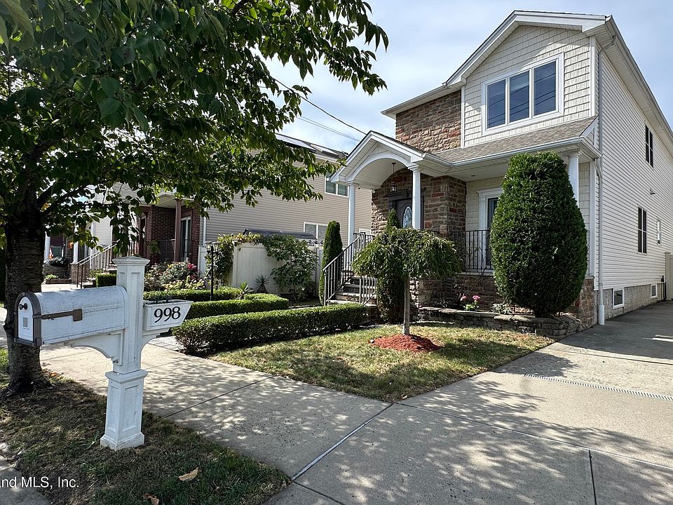 2nd image of 998 Annadale Rd