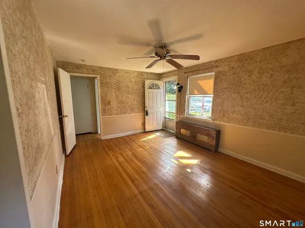 241 Seaton Road #2, Stamford, CT 06902