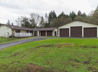 496 Becker Rd, Roseburg, OR 97471