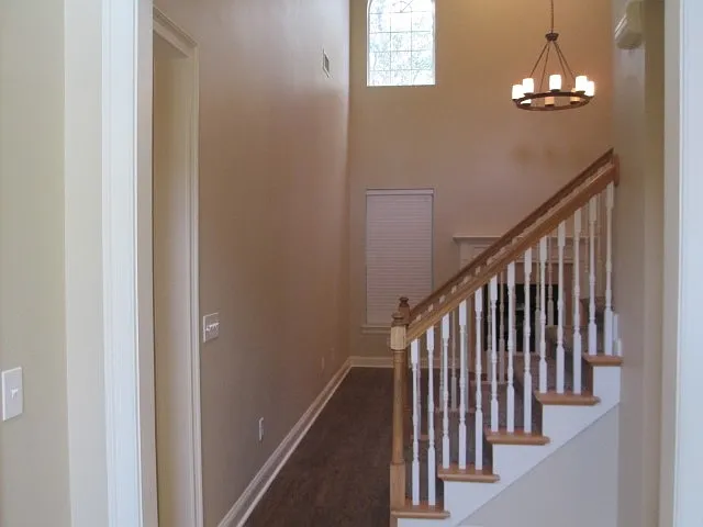 714 Dove Creek Cir — Photo 10
