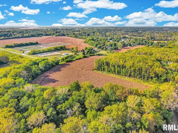 0 E South St, Canton, IL 61520