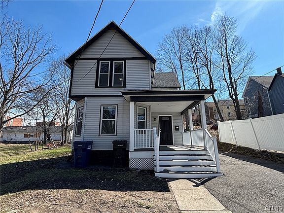 2nd image of 109 Westcott St