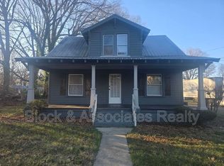 222 Liberty Rd, Archdale, NC 27263