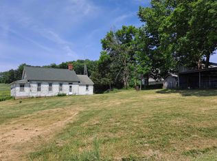 3386 E Brandt Rd, Scales Mound, IL 61075