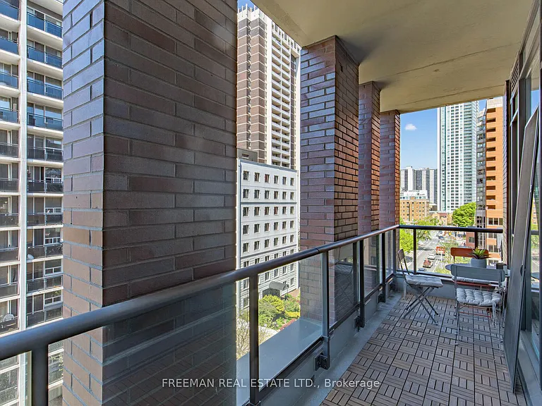 81 Wellesley St E #608 — Photo 20