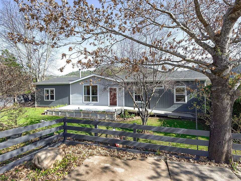 1st image of 42 Sarma Dr