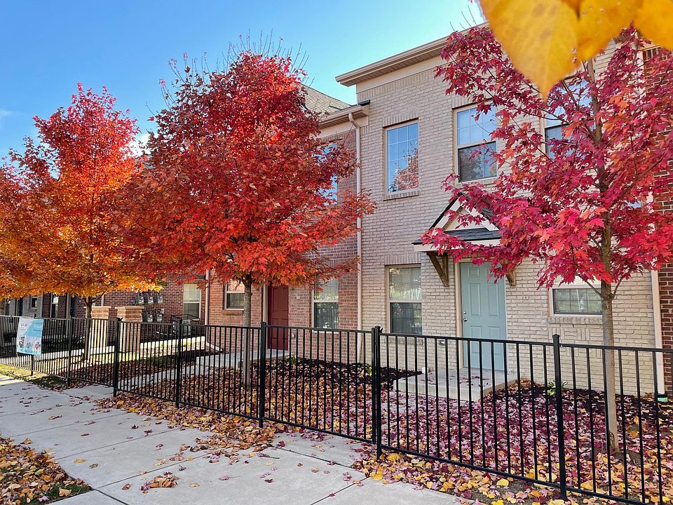 2nd image of 692 E Ferry St APT 10