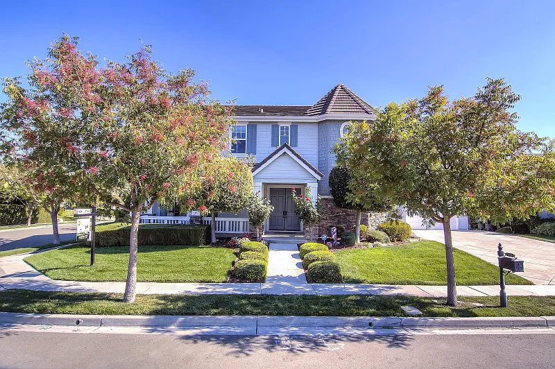 7218 Moss Tree Way photo 1
