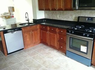17 Grand View Ave, Somerville, MA 02143