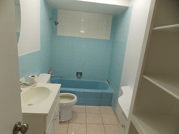 2nd image of 5605 Fairbanks Dr