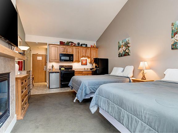 3rd image of 2235 Sidewinder Dr #424