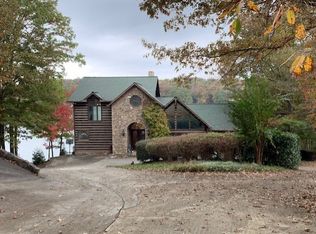 90 Orchard Dr, Morganton, GA 30560