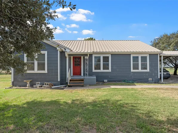 143 Crawford, Mount Calm, TX 76673