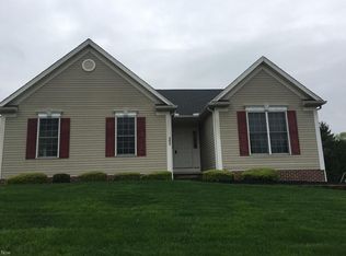 4851 Almond Way, Ravenna, OH 44266