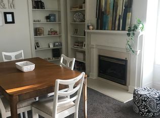1290 W 5th St APT 1, Dubuque, IA 52001