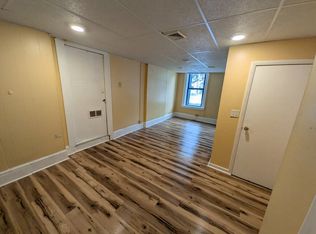 243 Congress St APT 1, Troy, NY 12180