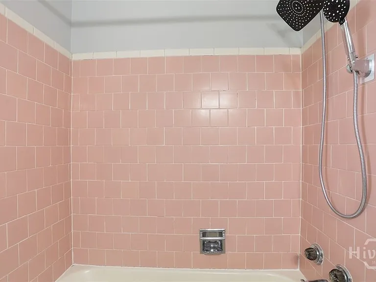 317 Oxford Dr — Photo 23