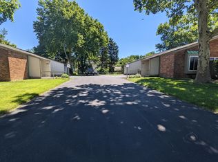 4798 Moreland Dr W, Columbus, OH 43220