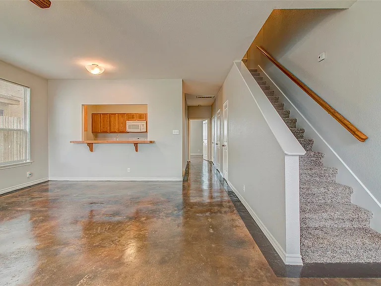126 Sandstone Dr #D — Photo 7