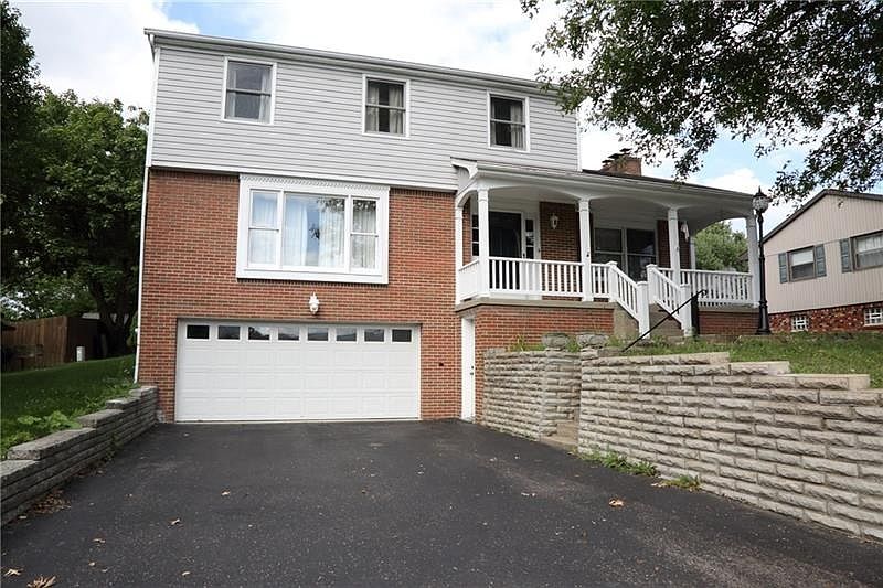 1st image of 204 Cooperage Ct