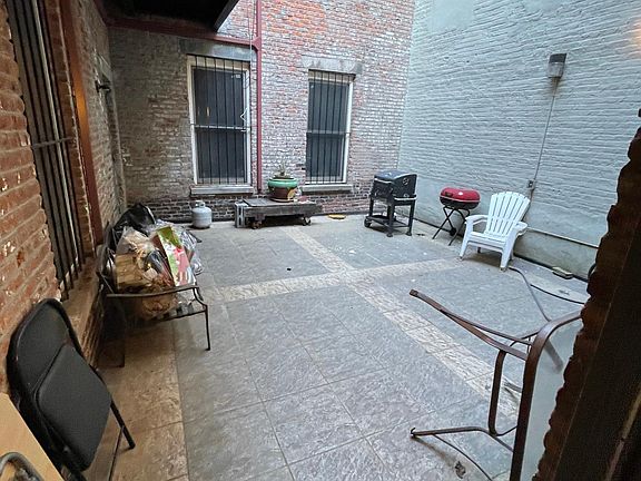 191 Market Street Apt 203 - 650 sq ft - $1,425 per month! Studio - 1 Bath