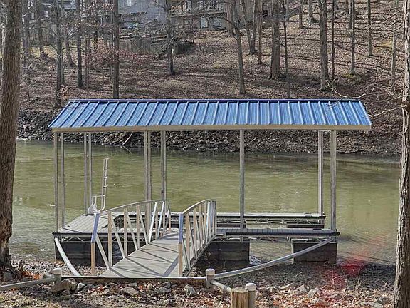 2nd image of 375 Beechwood Dr