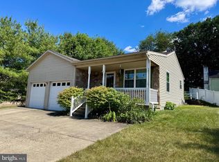 41 Woodmyre Ln, Enola, PA 17025